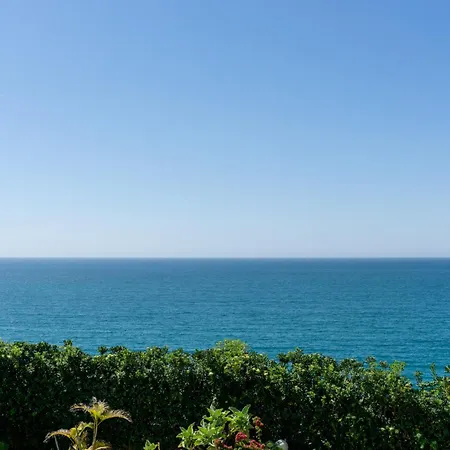 Endless Sea View Apartment
